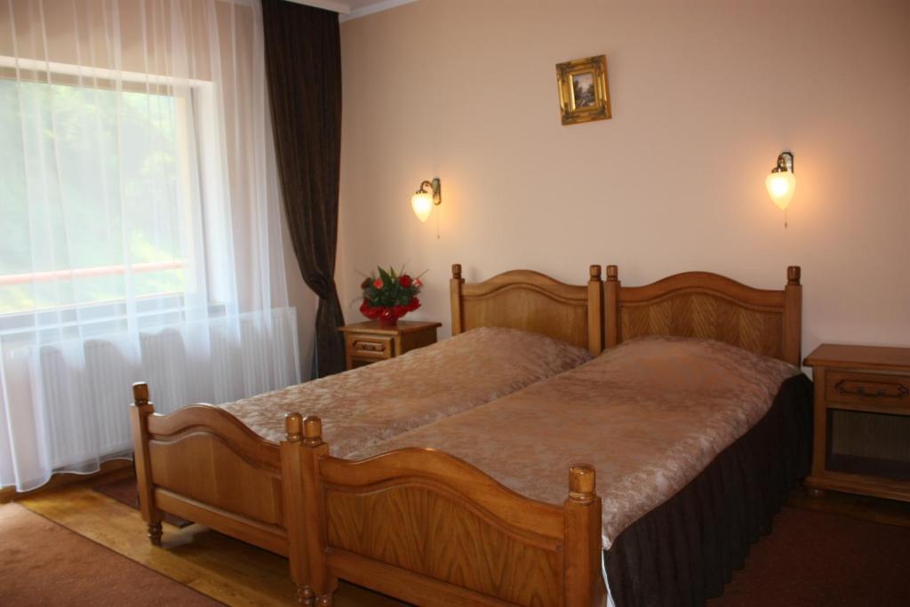 Pension Curmatura Stezii Rasinari Room photo